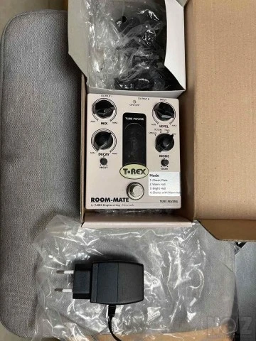 T-Rex Room Mate II  Reverb+Chorus