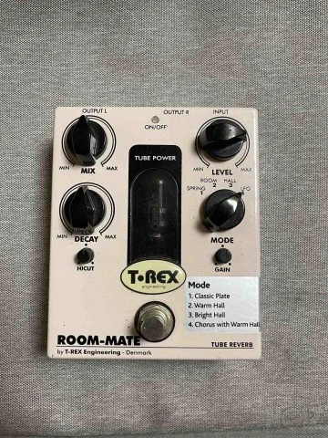 T-Rex Room Mate II  Reverb+Chorus