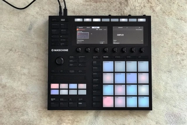 Native Instruments Maschine MK3