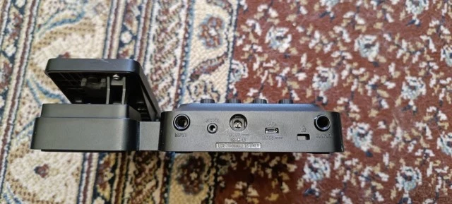 Zoom G1X four