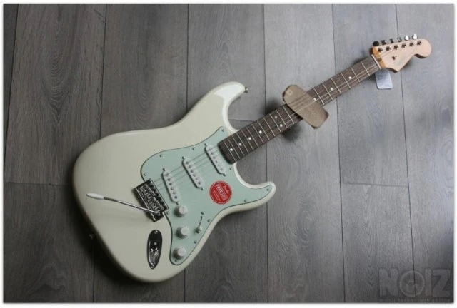 Squier Classic Vibe '60s Stratocaster - 