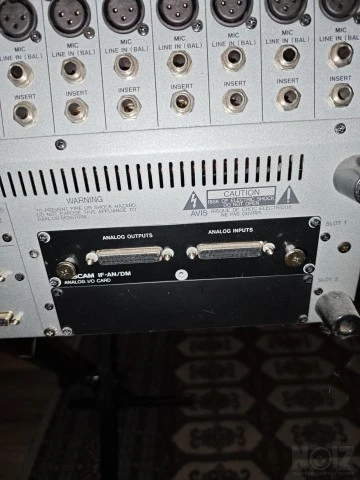 TASCAM DM-3200  - Digital Mixing Console