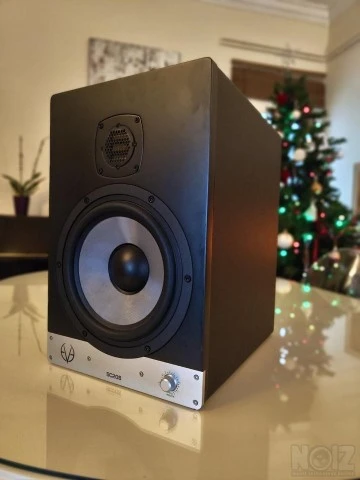 EVE SC-208 Studio Monitors