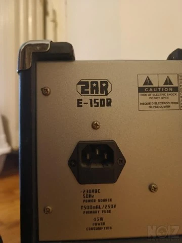 Amp 15 watt (x2) 1: Zar 150r  &amp; 2: Buckl