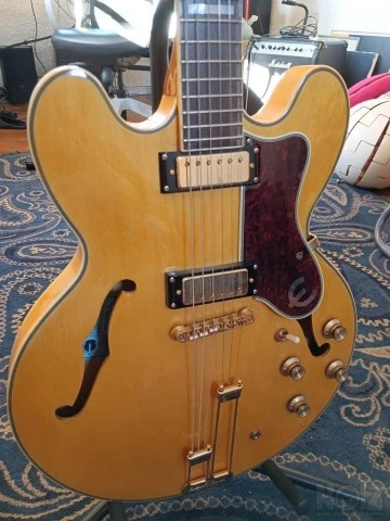 Epiphone 50th Anniversary με Gibson mini