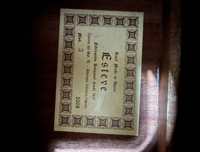 Esteve 2008 Δώρο η
