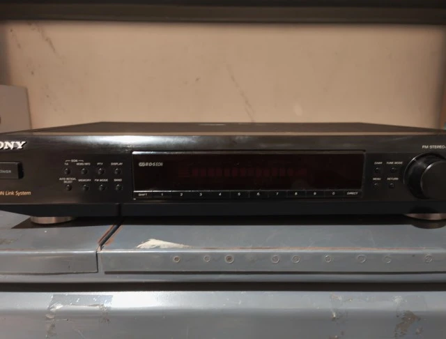 Sony ST-SE500 AM/FM Tuner