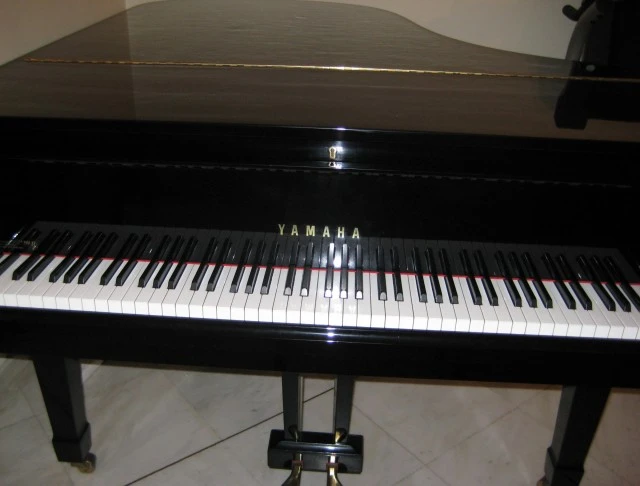 Yamaha G3 Grand Piano