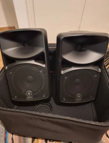 Yamaha Stagepas 400i