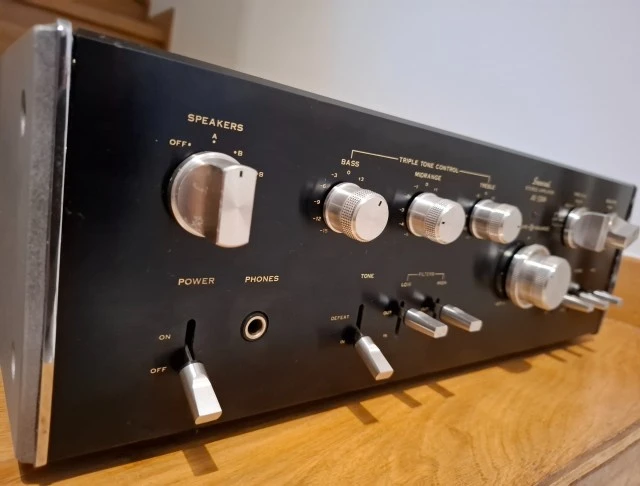 Sansui AU-5500