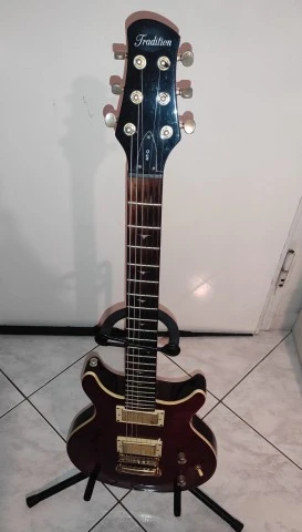 Tradition MTQ Double Cut Les Paul-style 