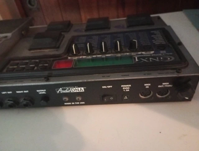 Digitech GNX 1 Multi-effects 
