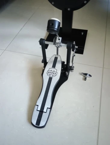 MAPEX P410 Storm Single PEDAL and key