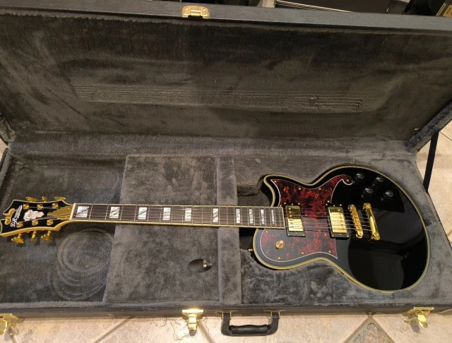 D'Angelico Deluxe Atlantic Baritone (New