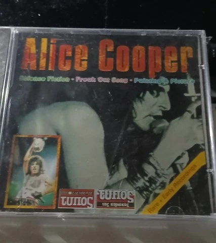 Cd ΜΕΤΑΛ ΡΟΚ  ΠΟΠ  πολλά σε διάφορες τιμές