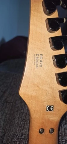 IBANEZ RG470 s-s-s active