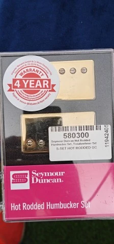 Πωλούνται οι μαγνήτες τις φωτογραφίας, η