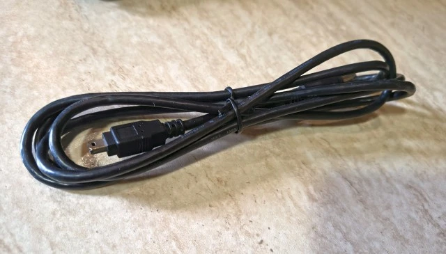 2 Καλώδια Firewire 400