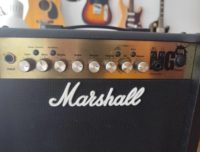 Marshall mg15fx 
