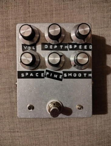 Tremulus Lune Tremolo