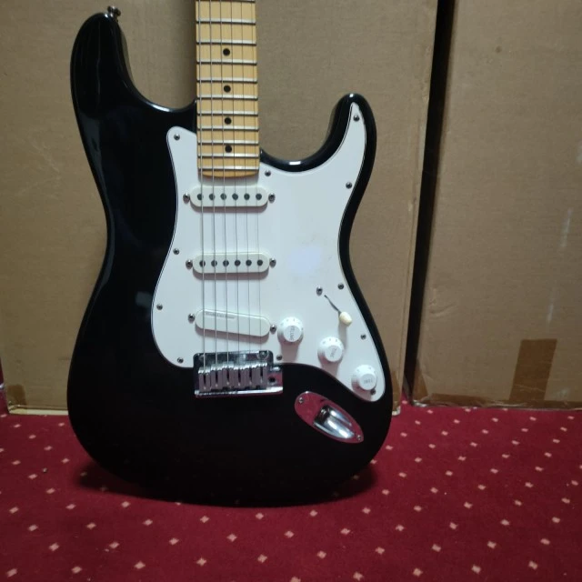  Fender Stratocaster USA 1991