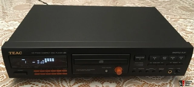 CD Player   Teac   CD - P 1440