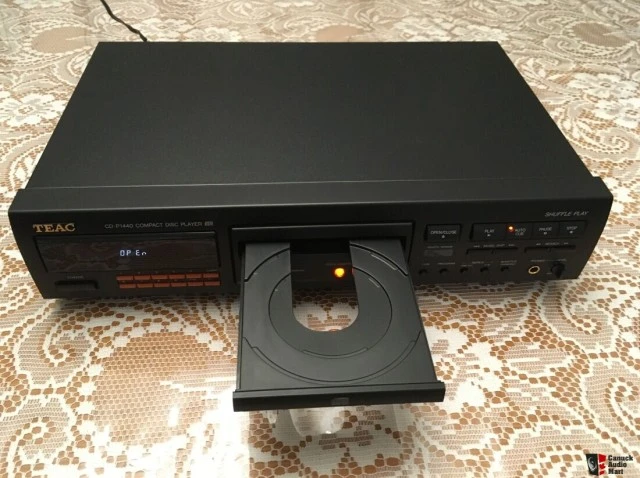 CD Player   Teac   CD - P 1440