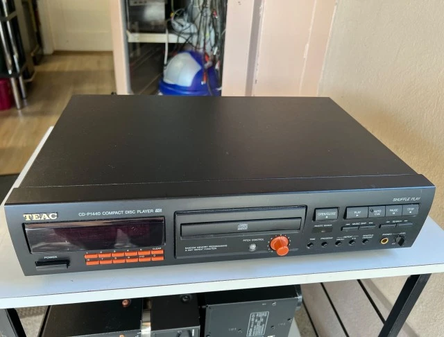 CD Player   Teac   CD - P 1440