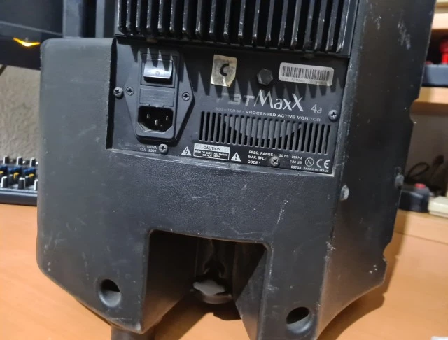 Ηχεια FBT Maxx 4a 