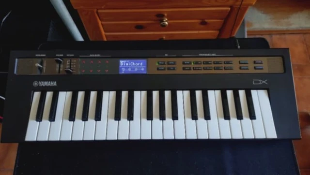 Yamaha Reface DX