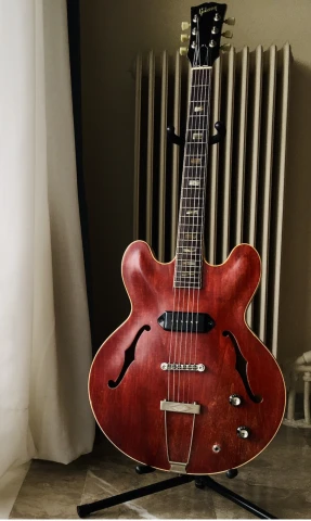 Gibson ES-330T 1962 *ΠΤΩΣΗ ΤΙΜΗΣ*