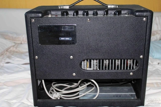 FENDER Blues Junior