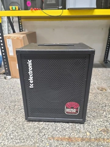 TC Electronic BG250 1x12 bass combo