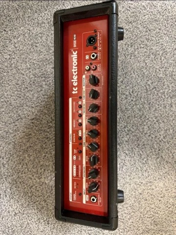 TC Electronic BH 500 - 500w bass amplifi