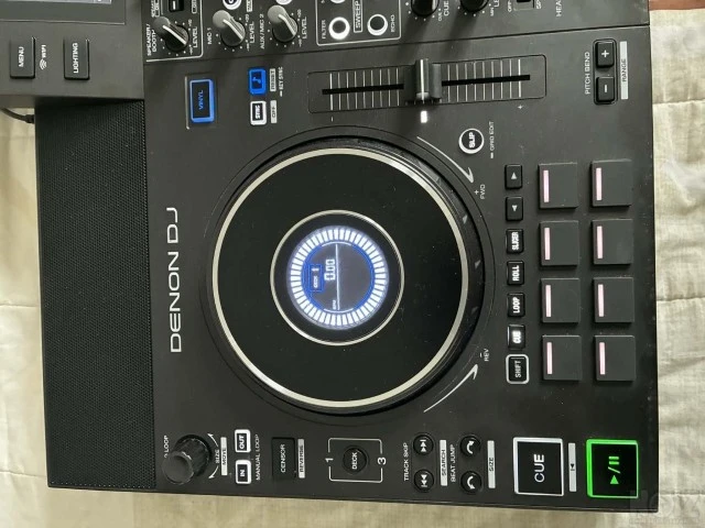Κοντρόλερ Denon SC Live 4