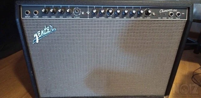 Fender Champion 100 + Footswitch