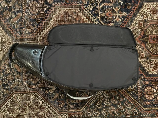 Bam high-tech tenor saxophone with pocke