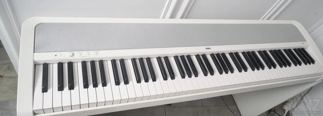 Korg B2 White με