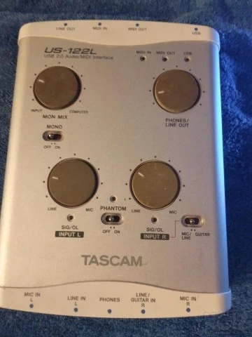 Tascam US-122L