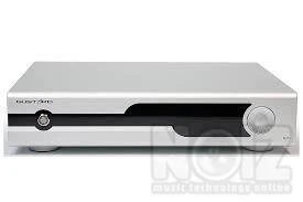 DAC   Gustard   R - 26   R2R
