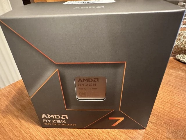 AMD Ryzen7 8700F