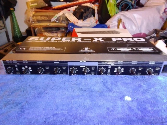 Behringer super -X PRO CX2310
