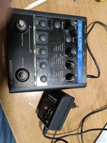 TC Helicon Voicetone Create XT
