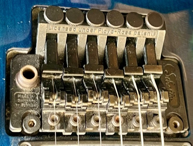 Σπάνια 1990 Shadow S-100 Superstrat