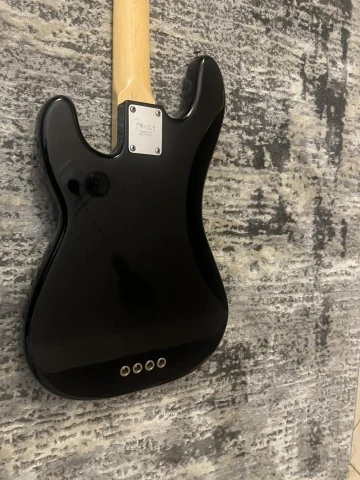 Fender American Precision Bass® (2003-2008)