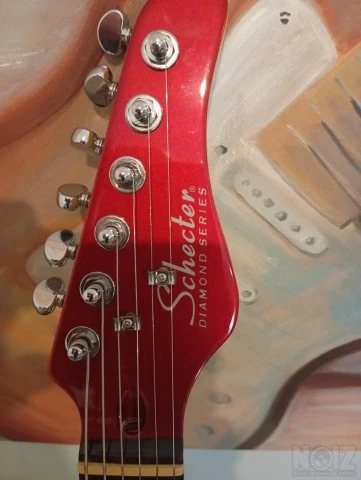 Schecter diamond series  bigsby