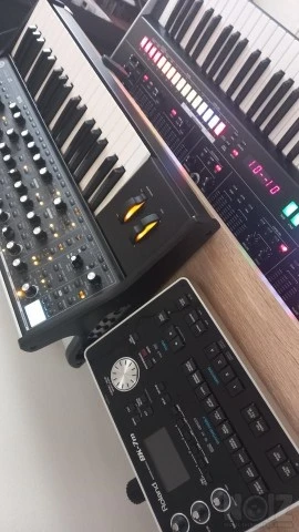 Jupiter-x και Subsequent 37 (MAZI)